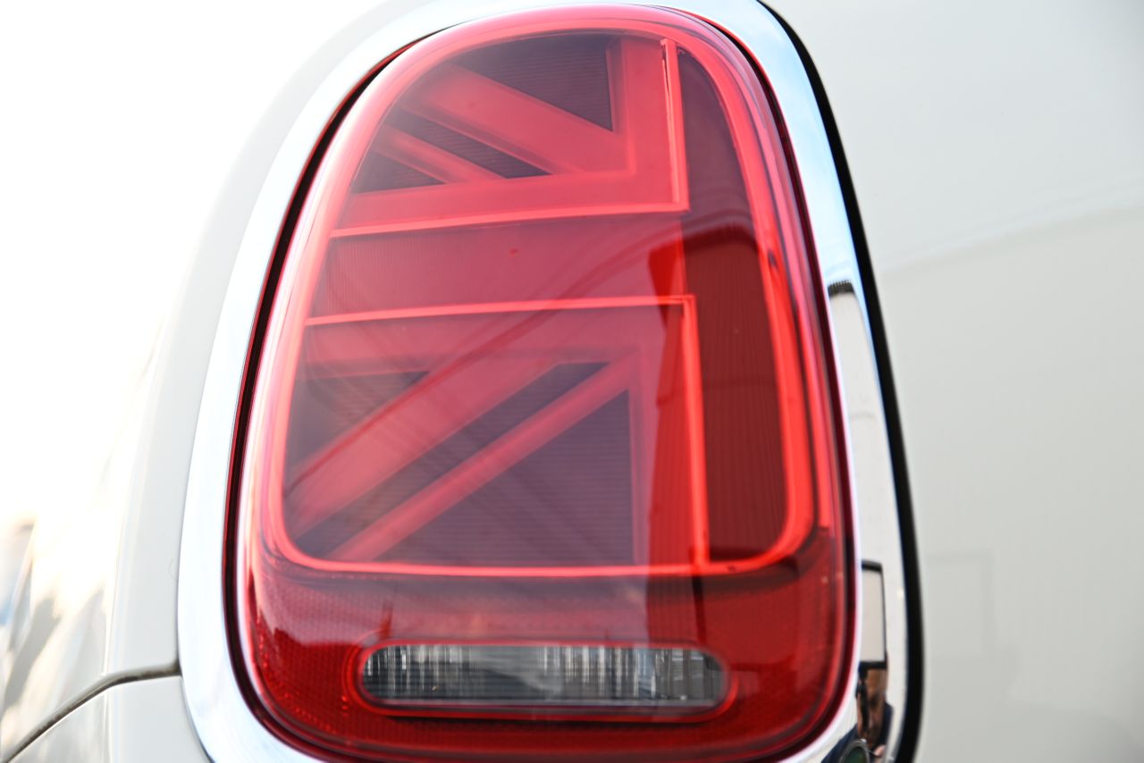 F55 MINI Cooper 5-Door Hatch LCI