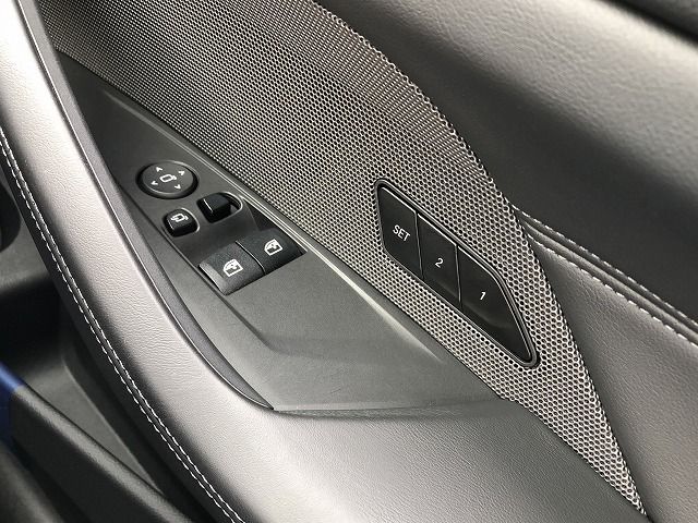 G82 M4 Competition M xDrive Coupe RHD