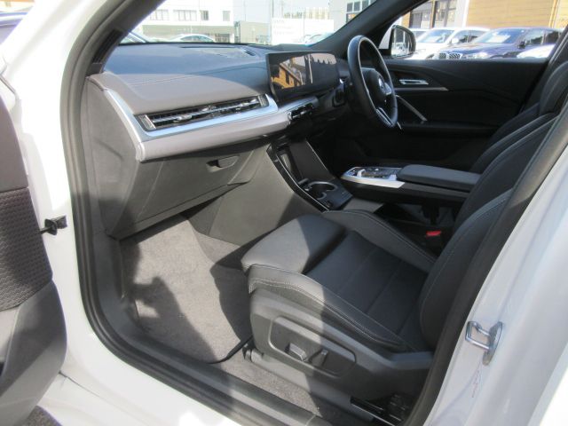 iX2 xDrive30 MSP
