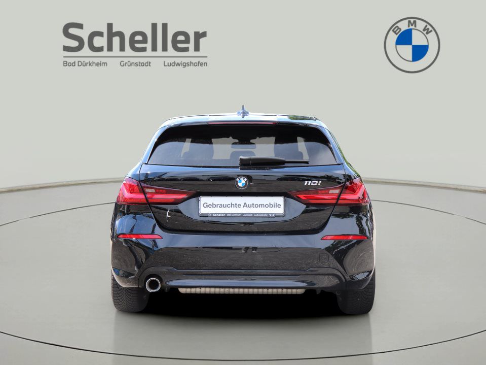 BMW 118