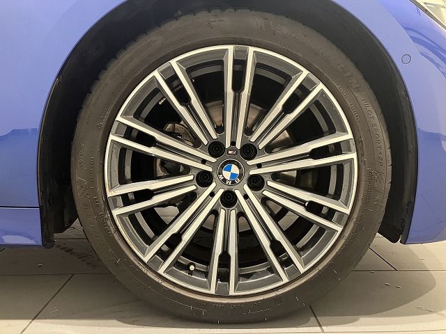 G20 320i Saloon RHD TU