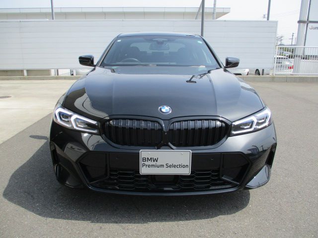 320d xDrive Berline RHD