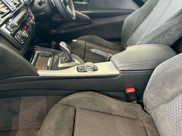 420I COUPE RHD