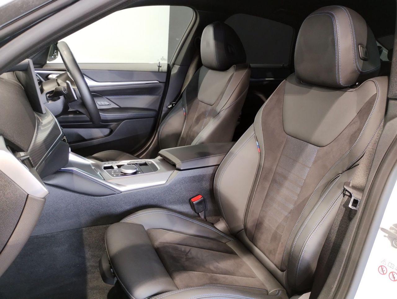 G26 420d xDrive Gran Coupe RHD