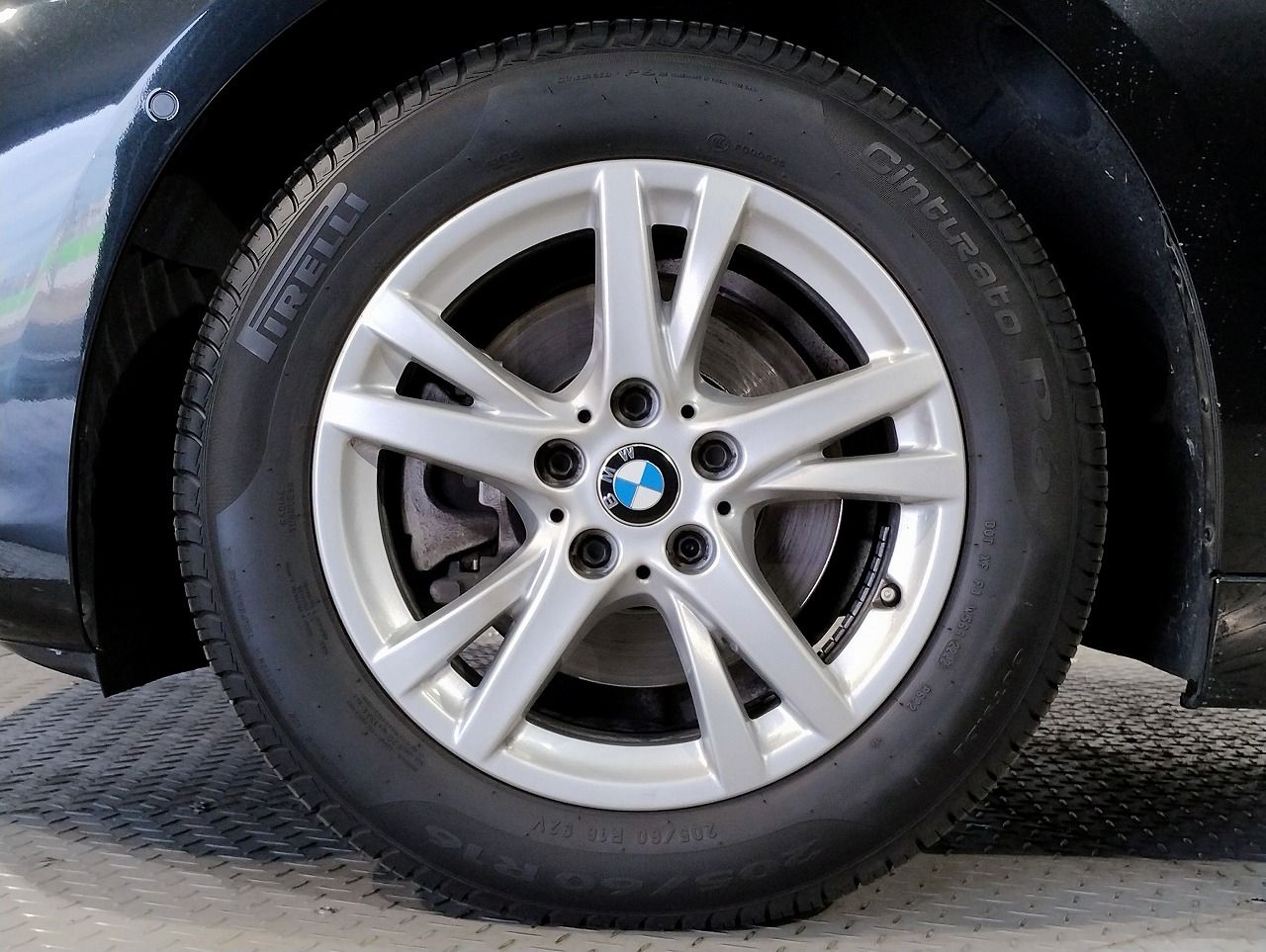 218D ACTIVE TOURER RHD