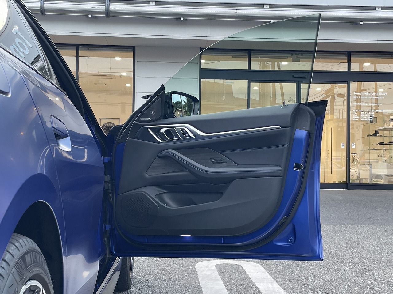 G26 i4 M50 RHD