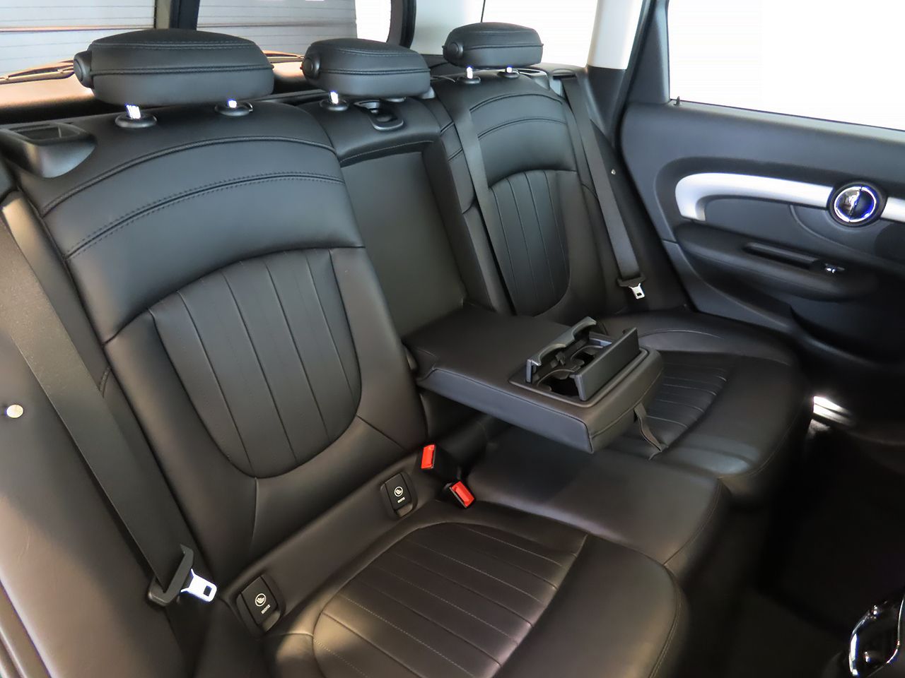 MINI CLUBMAN COOPER D