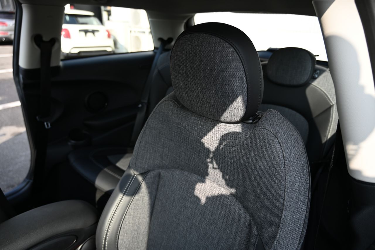 MINI Cooper F56 RHD