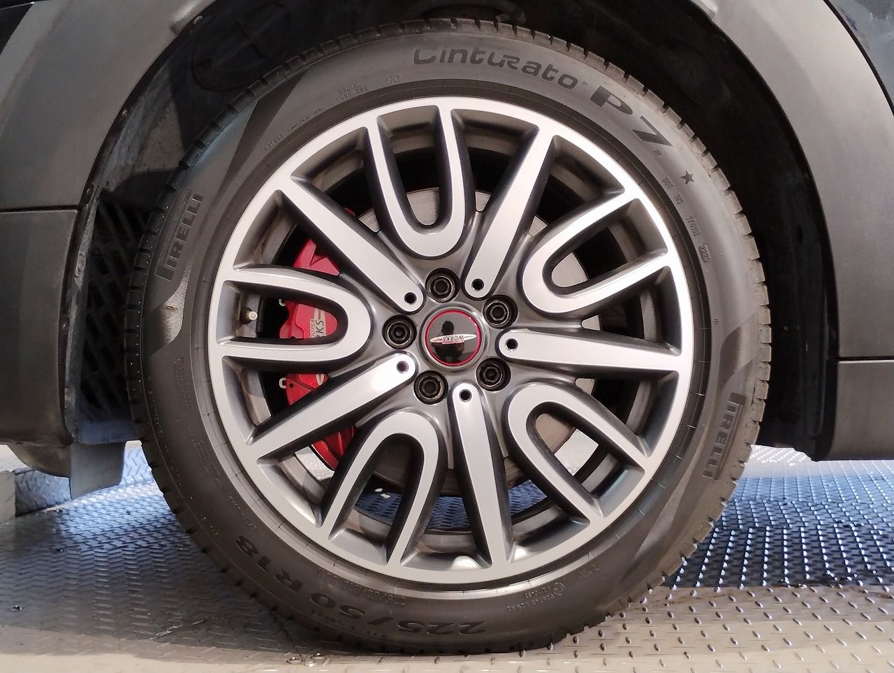 MINI CROSSOVER JCW