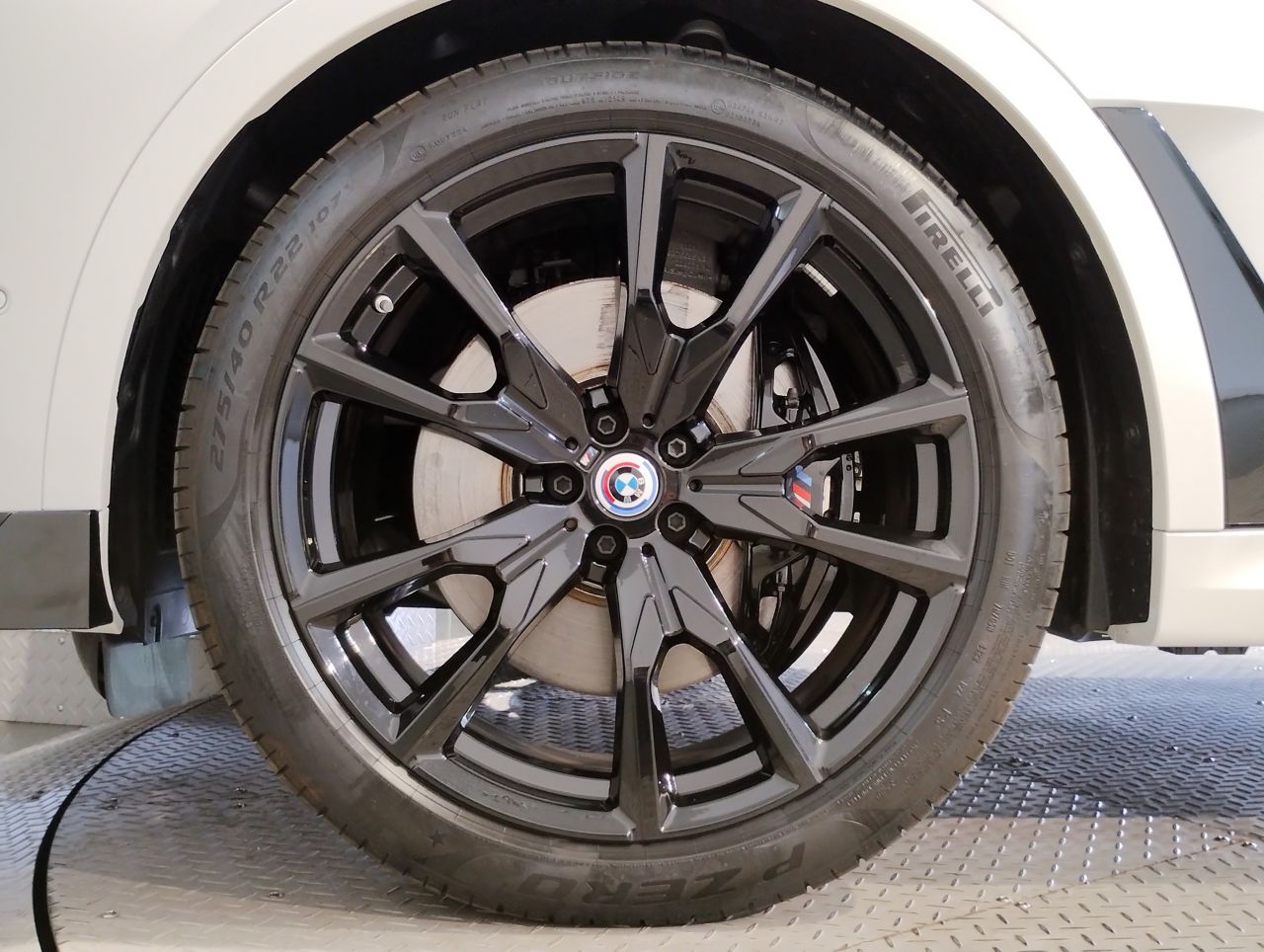 X7 xDrive40d RHD US
