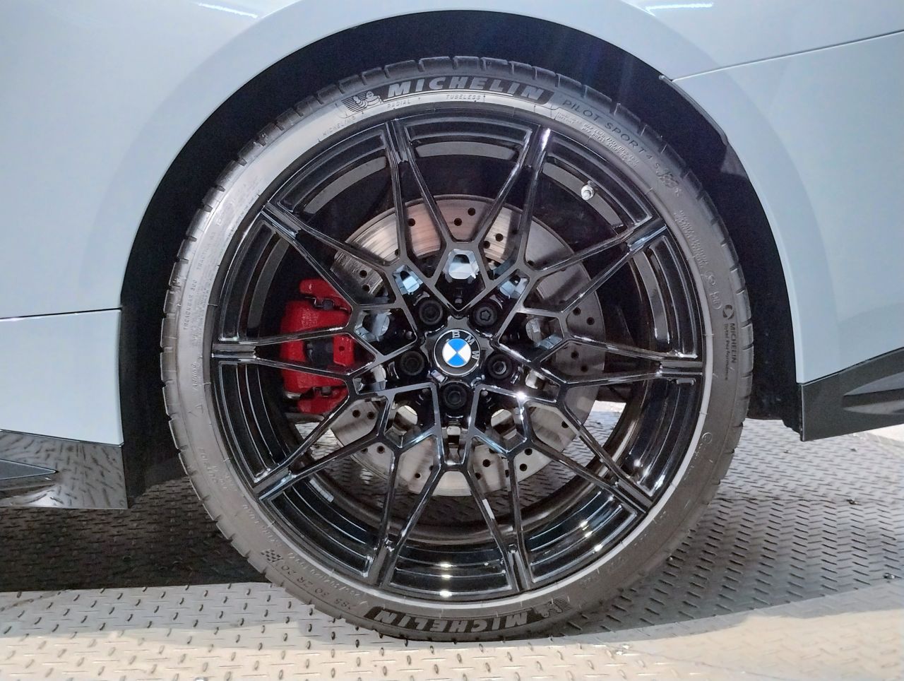 G83 M4 Competition M xDrive Competition RHD