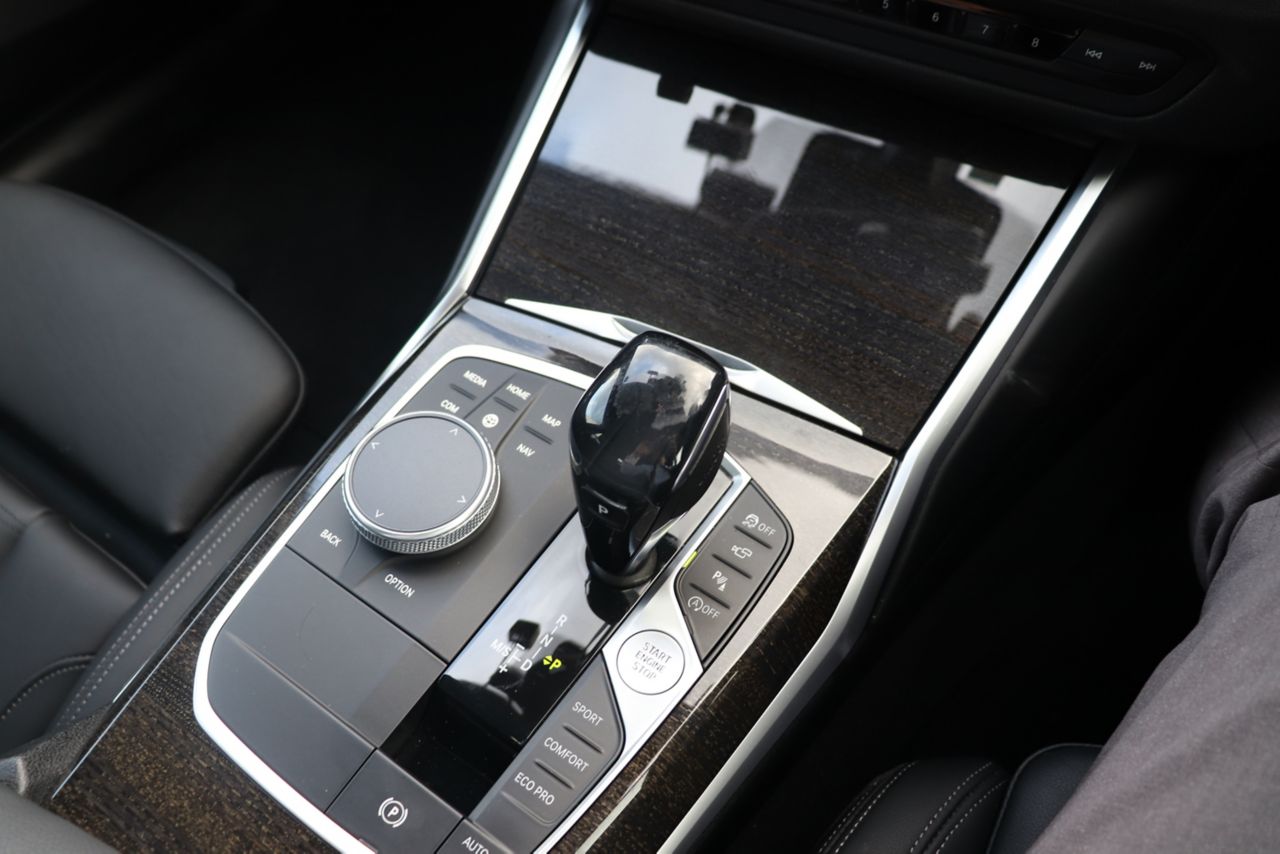 G20 320i Saloon RHD MX