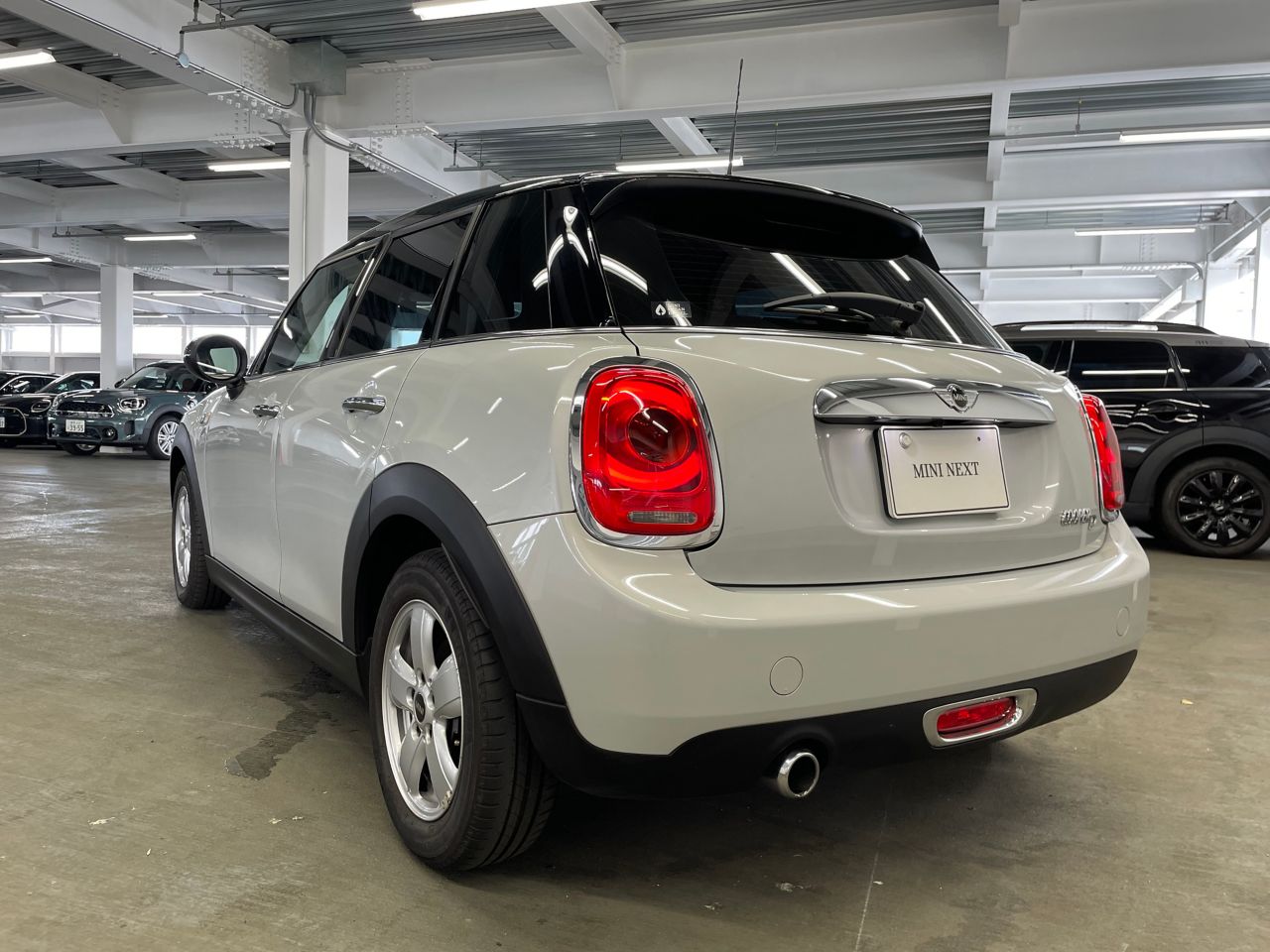 F55 COOPER D (AT)