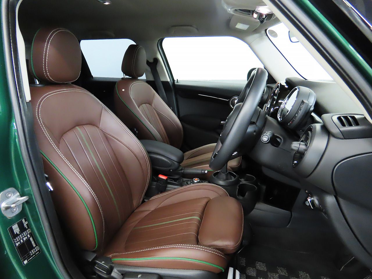 F55 MINI Cooper 5-Door Hatch LCI