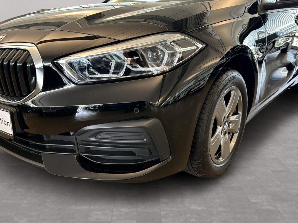 BMW 118