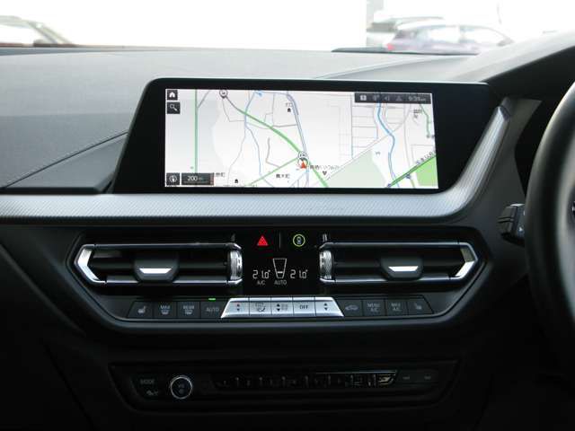 F40 118d Sports Hatch 5-door B47 2.0d