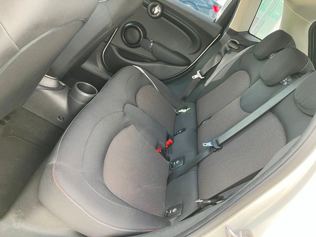 F55 MINI Cooper 5-Door Hatch LCI