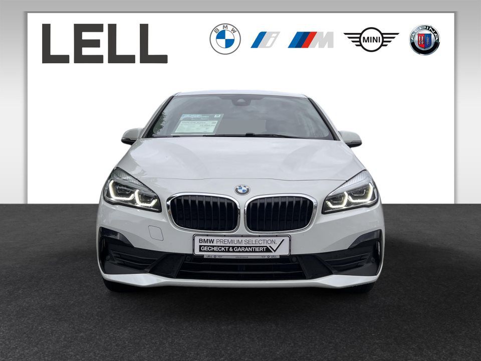 BMW 218