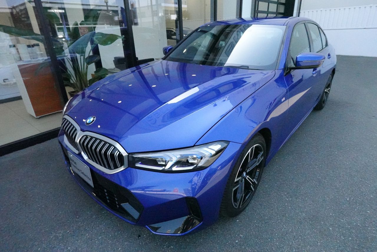 320d xDrive Berline RHD