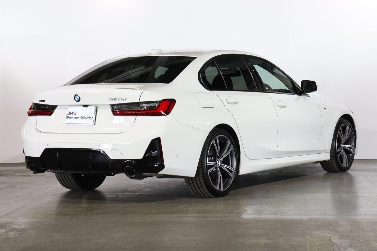 320d xDrive Berline RHD