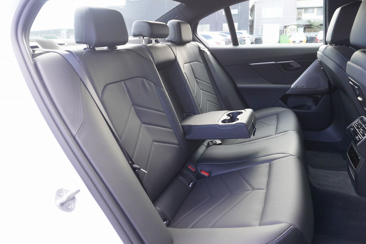 BMW i5 M60 xDrive Sedan RHD