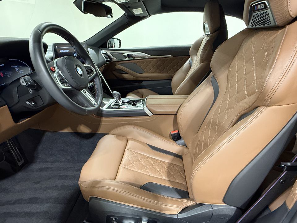 BMW M8