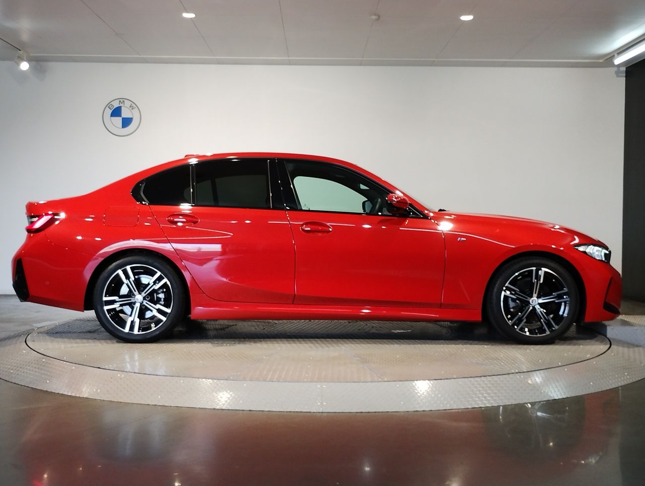 G20 320i Saloon LCI RHD MX