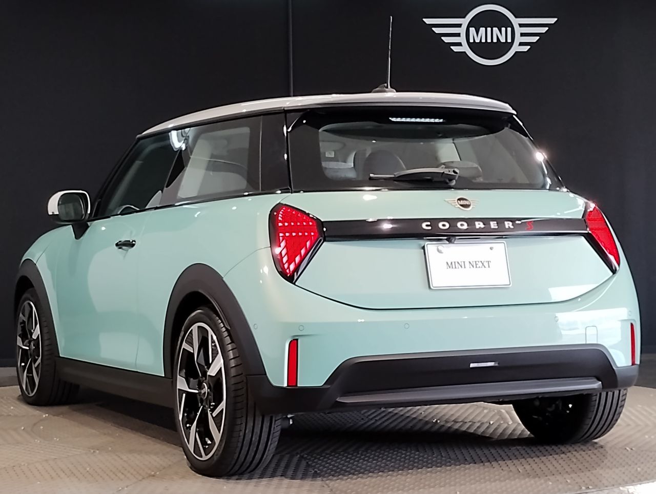 F66 MINI Cooper S 3Dr