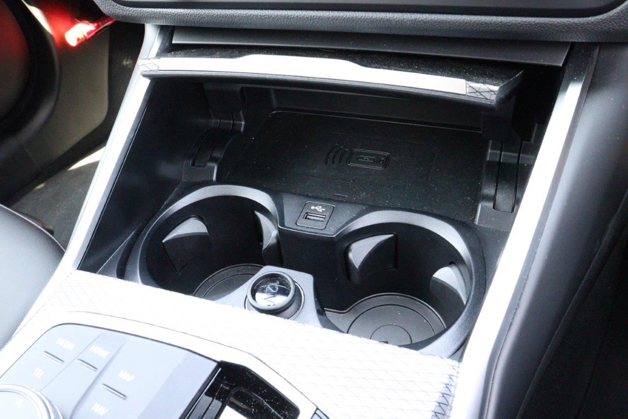 G20 330e Saloon LCI RHD MX