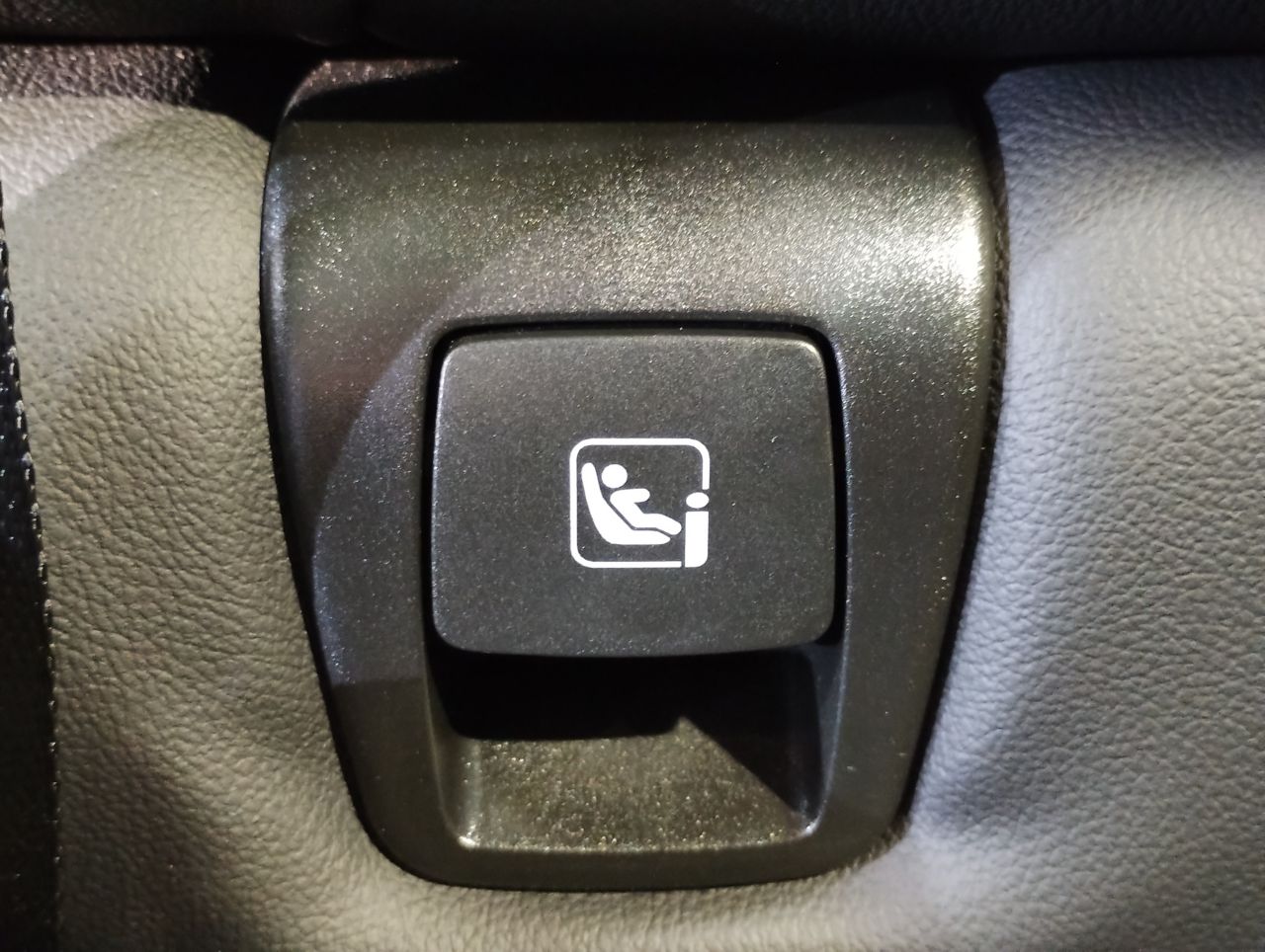 X4 xDrive20d RHD