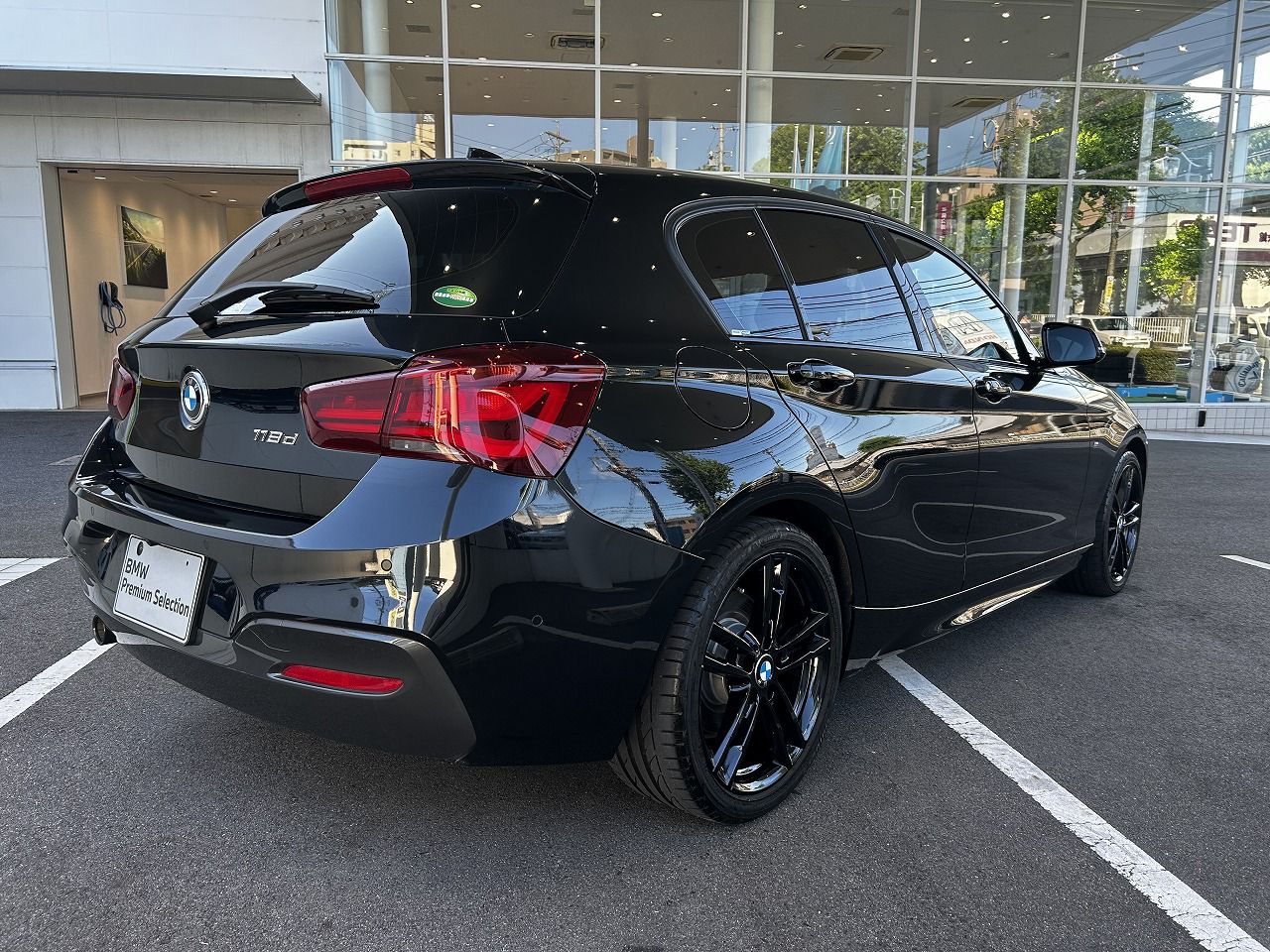 118D 5DOOR RHD