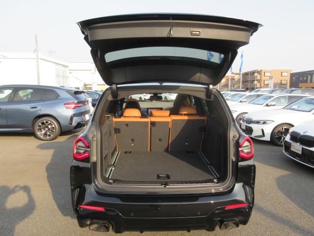 G01 X3 M40d RHD LCI ZA
