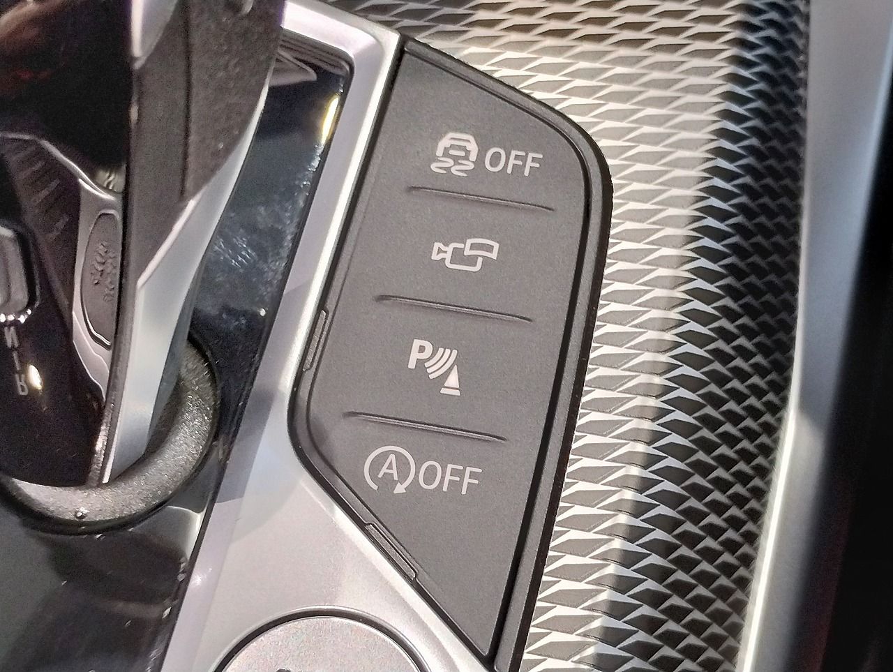 G23 M440i xDrive Convertible RHD