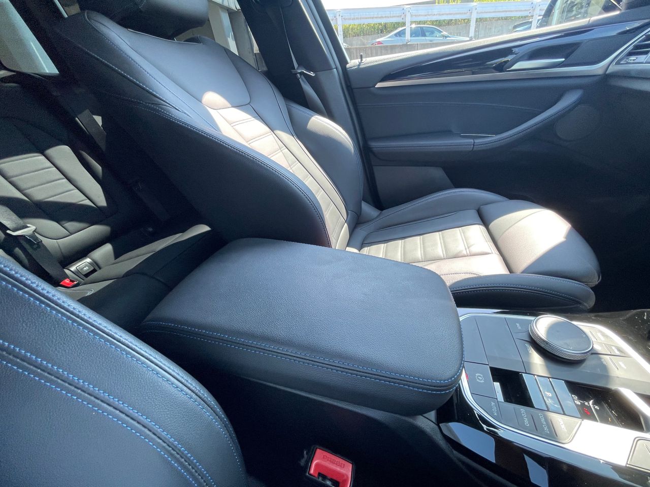 G08 iX3 BEV RHD
