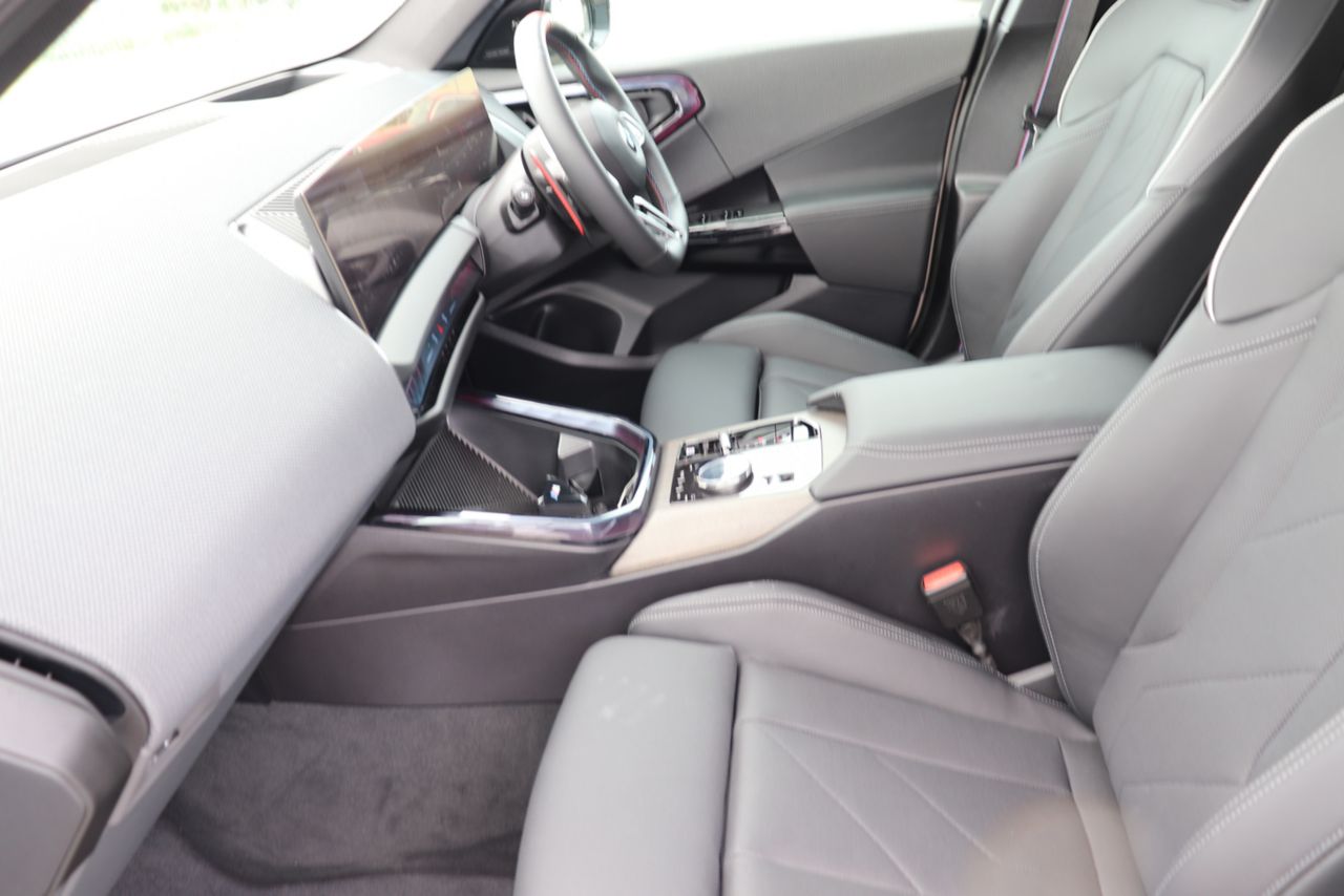 X3 M50 US