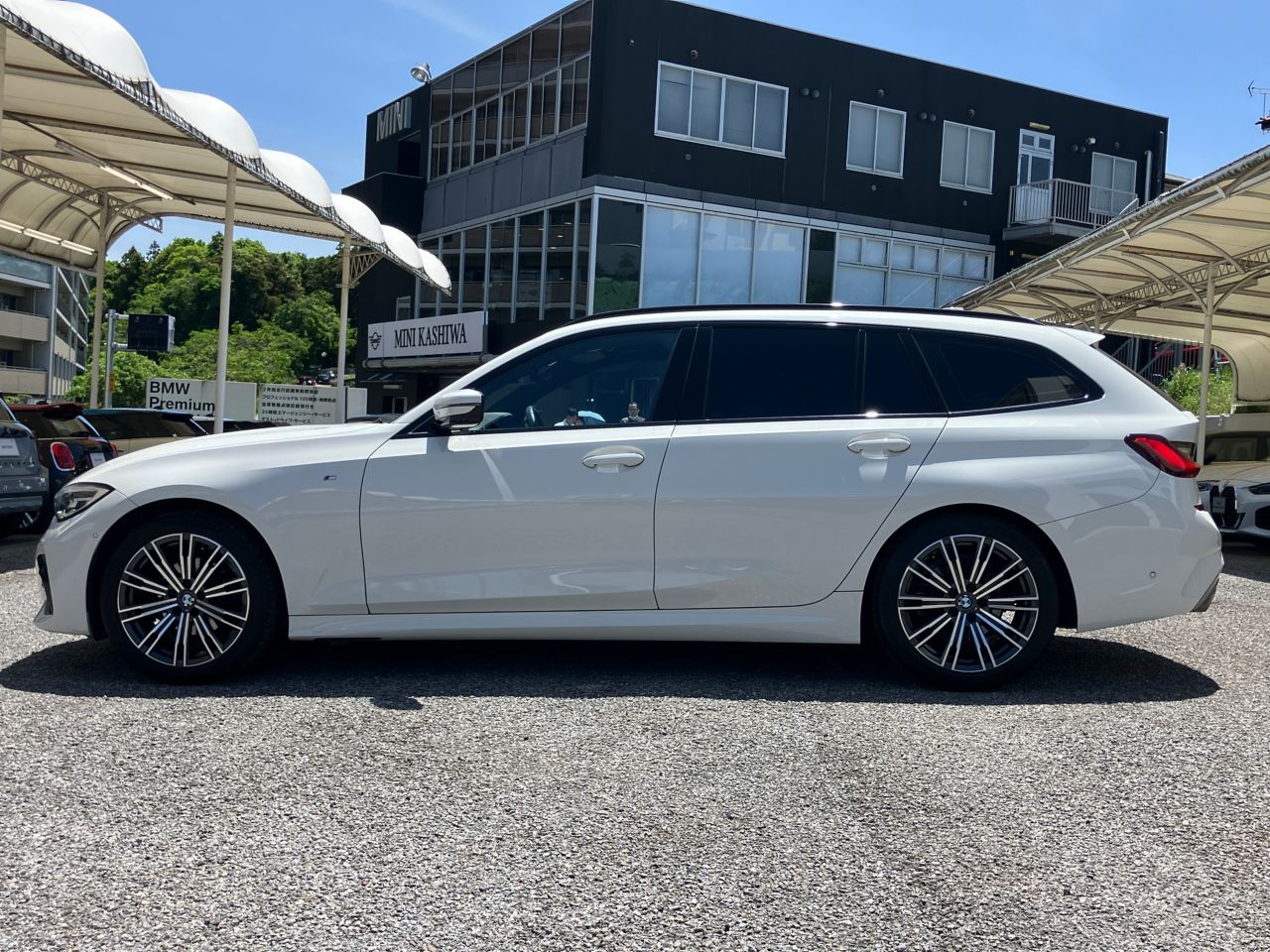 G21 318i Touring