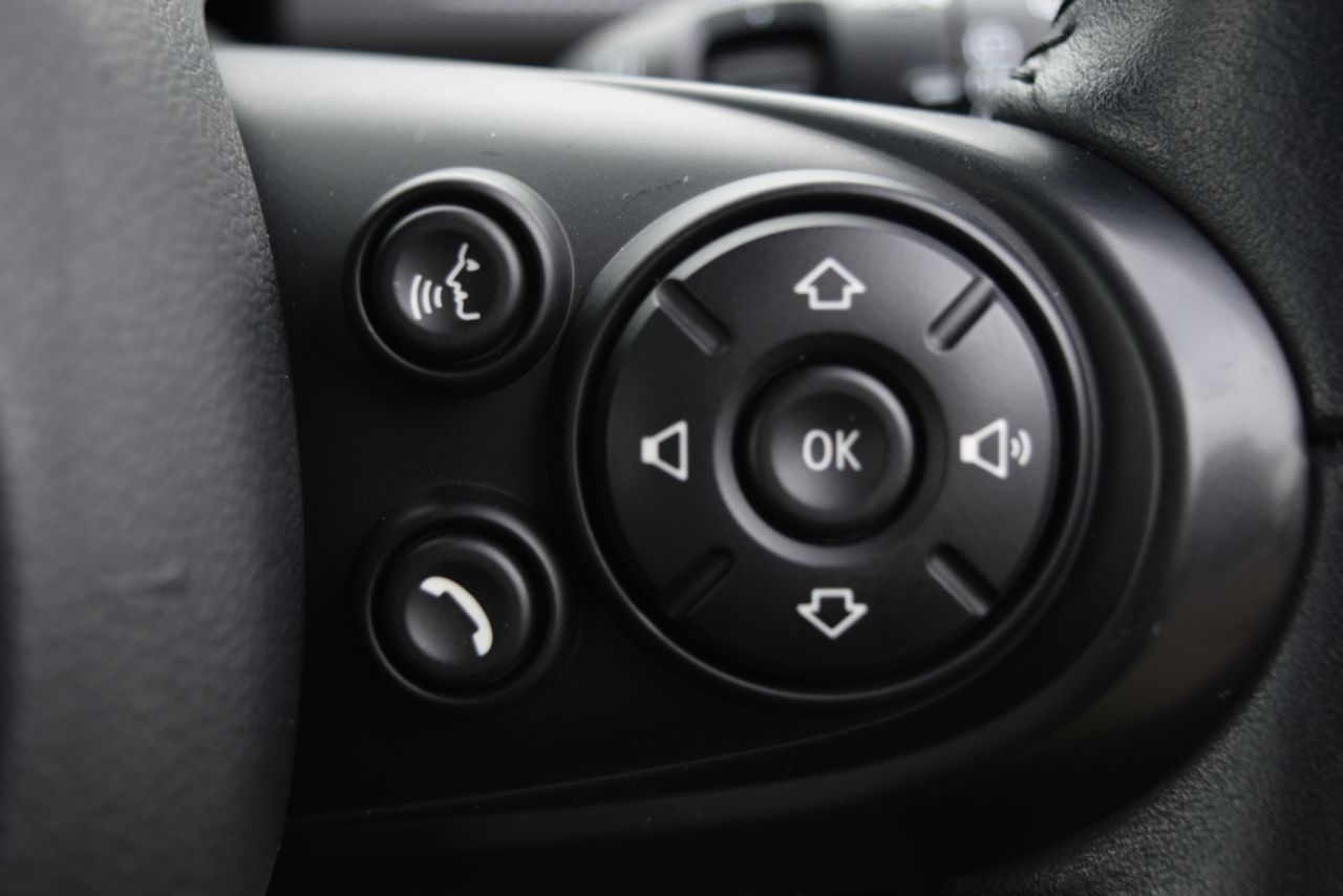 F55 MINI Cooper 5-Door Hatch LCI
