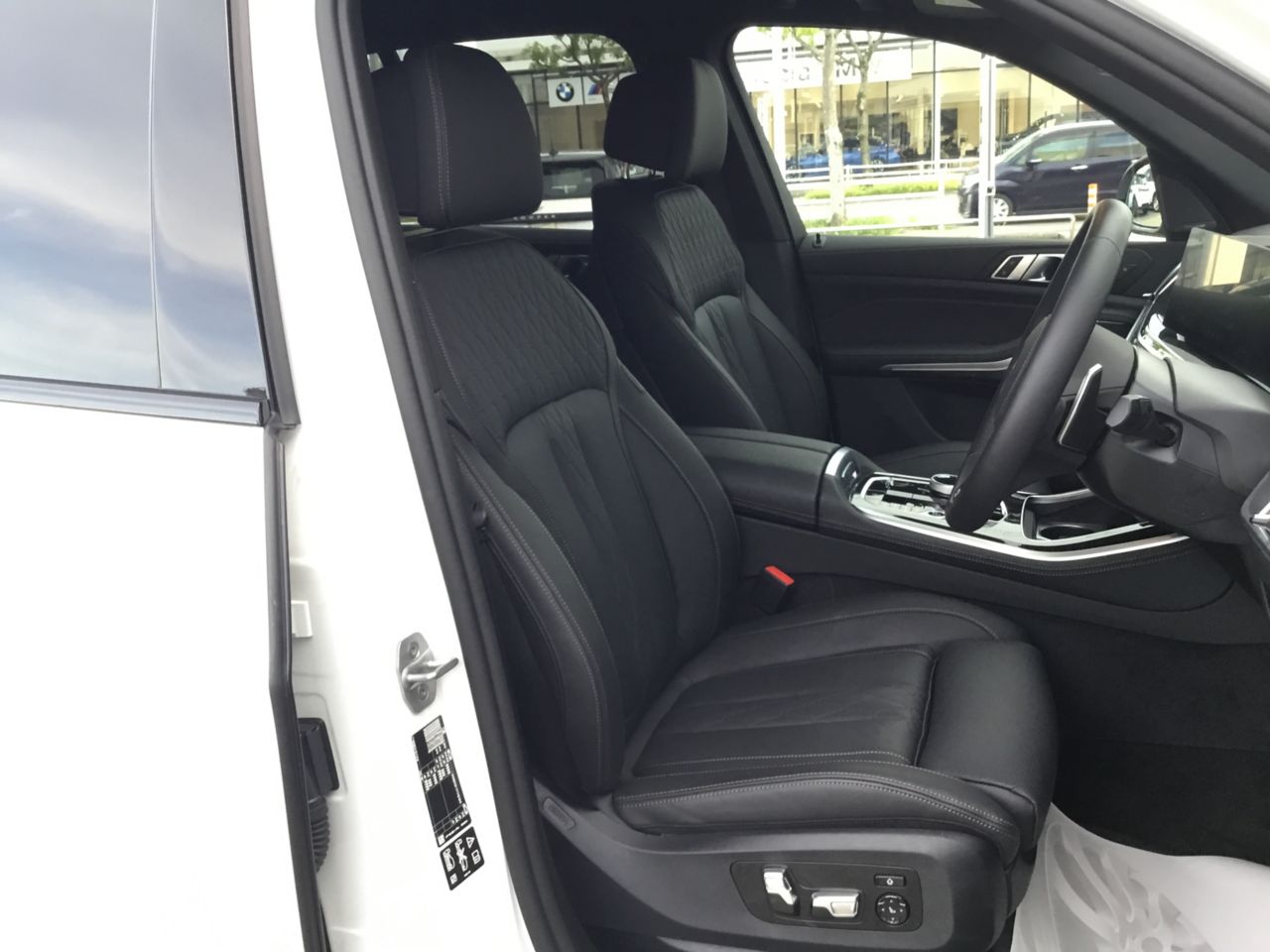 X5 xDrive40d RHD