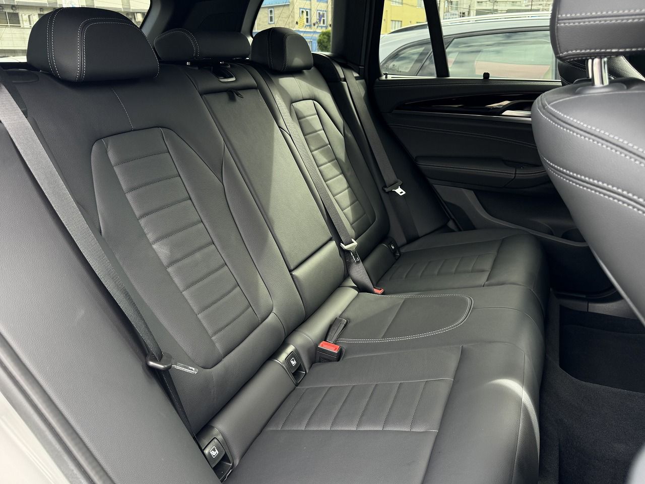 G01 X3 M40d RHD LCI ZA