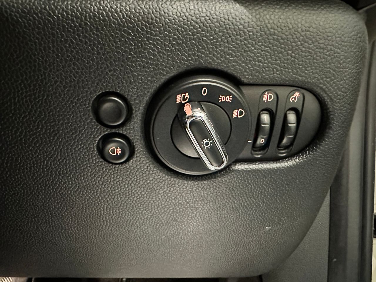 218I ACTIVE TOURER RHD