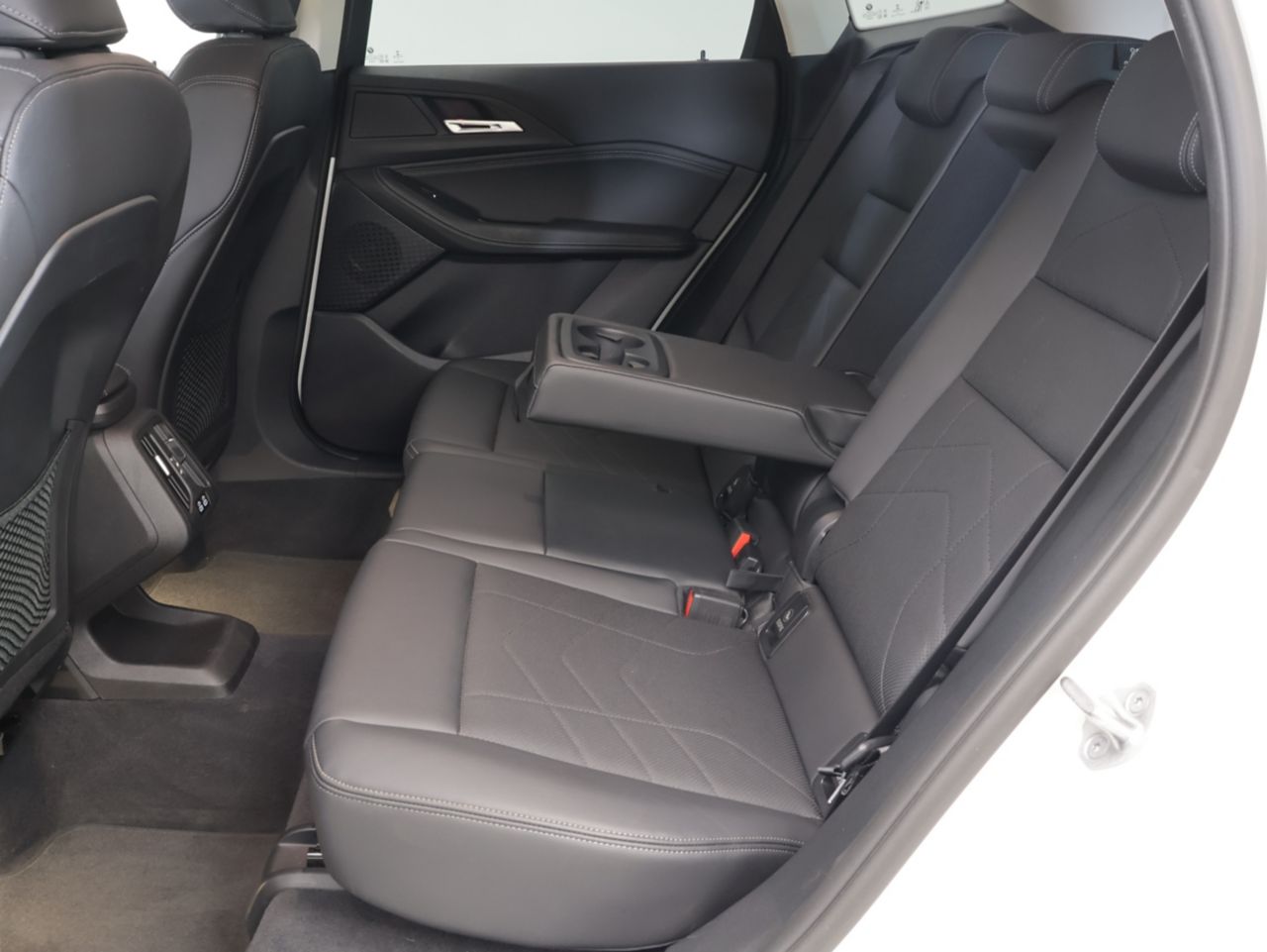 U06 218d Active Tourer B47 2.0d
