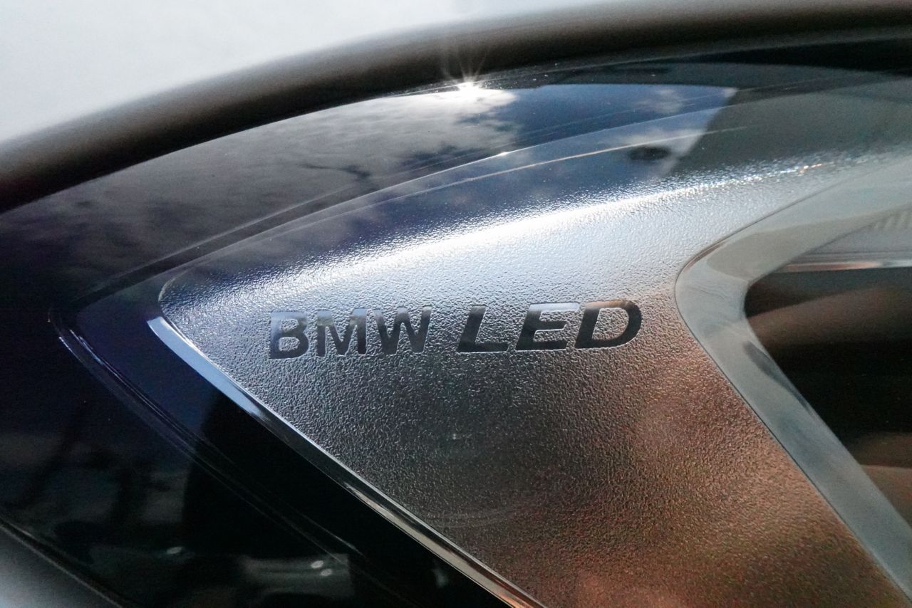 G20 330e Saloon RHD