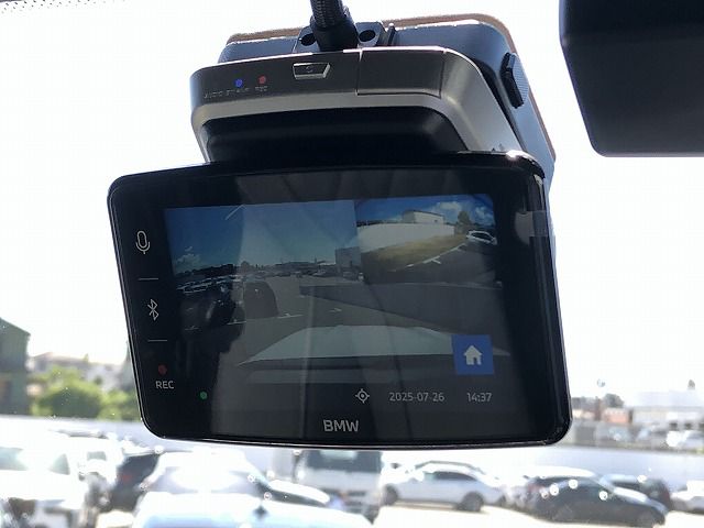 X5 M60i xDrive RHD
