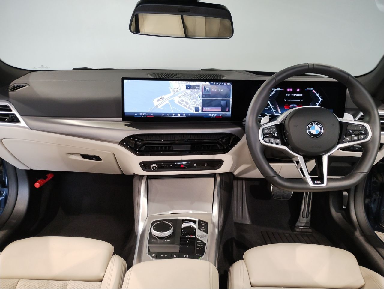 G** 4**i C********** B** 2**i RHD