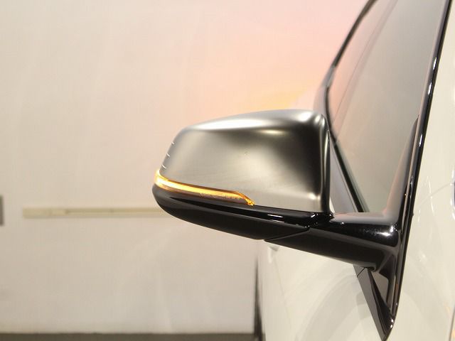 F4* **35i xDrive **** ***** B48 2.0i