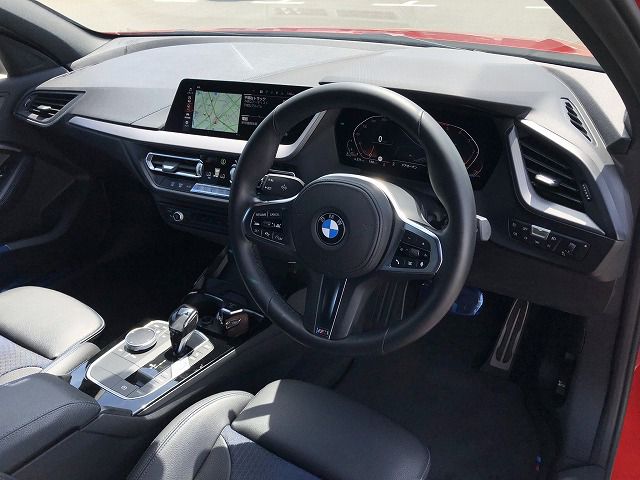 F40 118d Sports Hatch 5-door B47 2.0d
