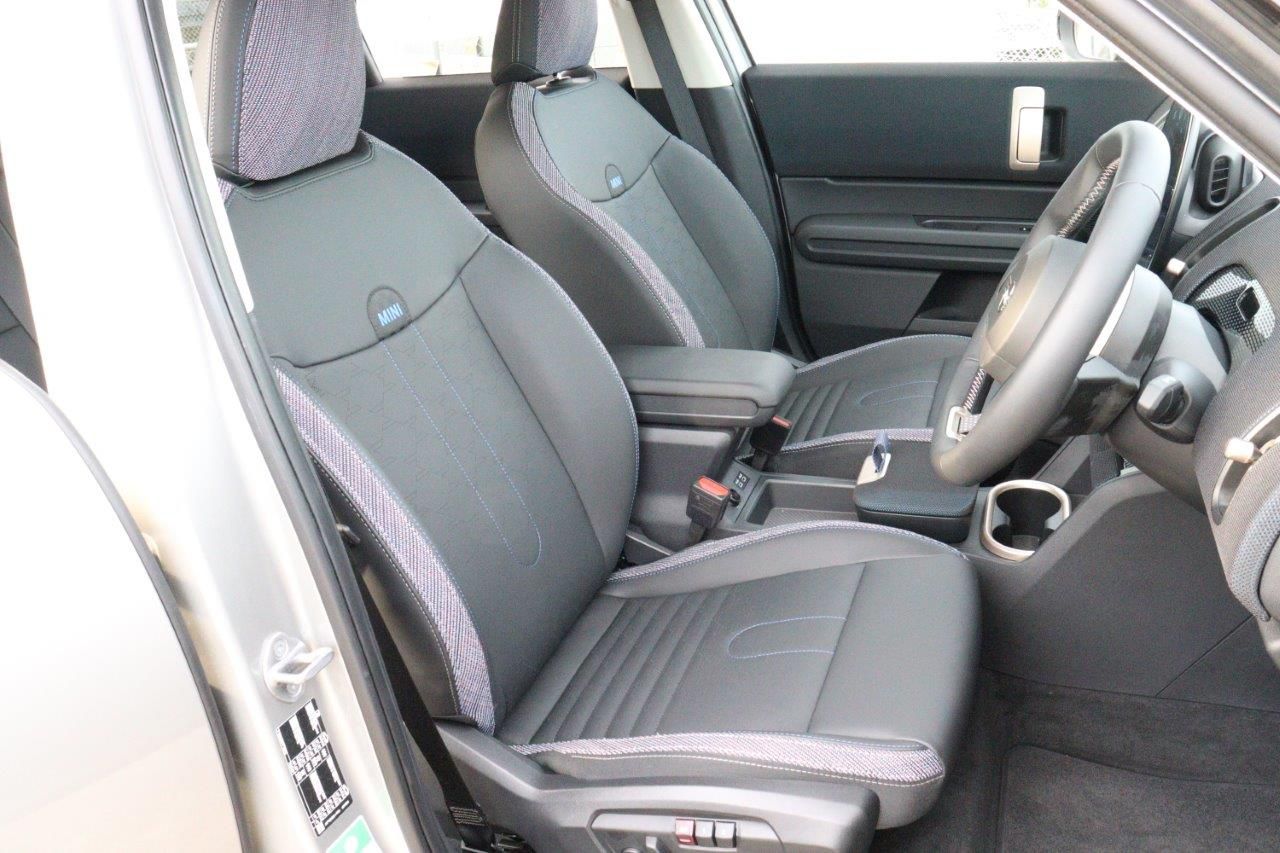 U25 MINI Countryman C