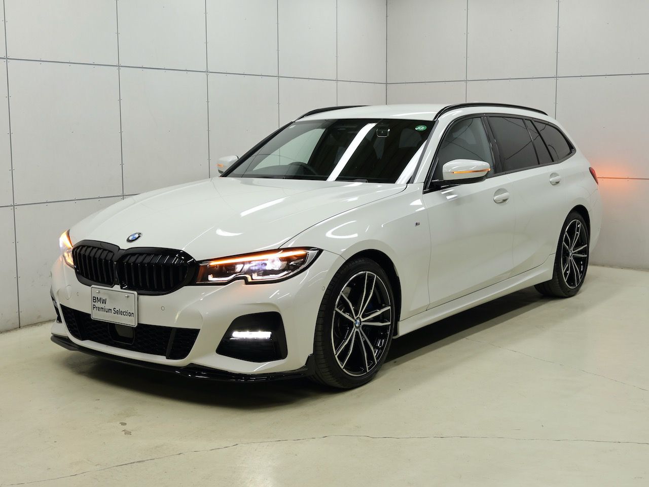G21 320d xDrive Touring RHD