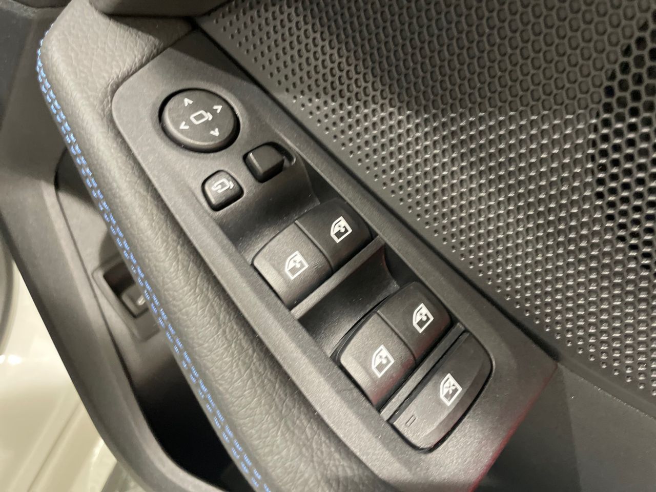 F40 M135i xDrive Sports Hatch 5-door B48 2.0i