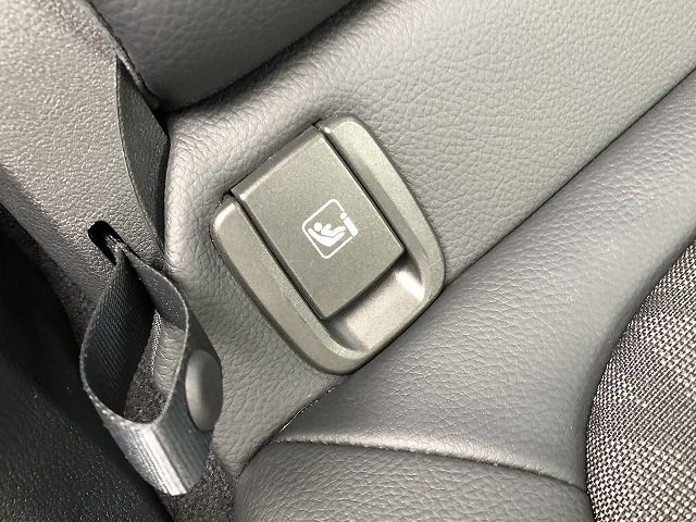 X1 sDrive18i RHD